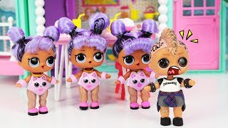 LOL SURPRISE TRÊS É DEMAIS PARA O PUNK BOI - BONECA E NOVELINHAS