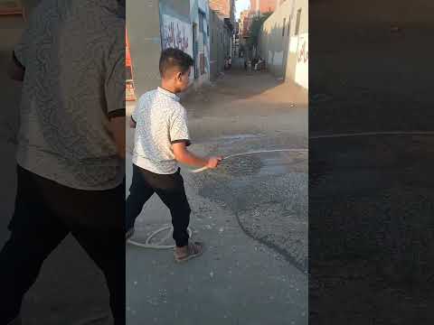 اشترك بالقناة لايك وانت معدي بي الحب