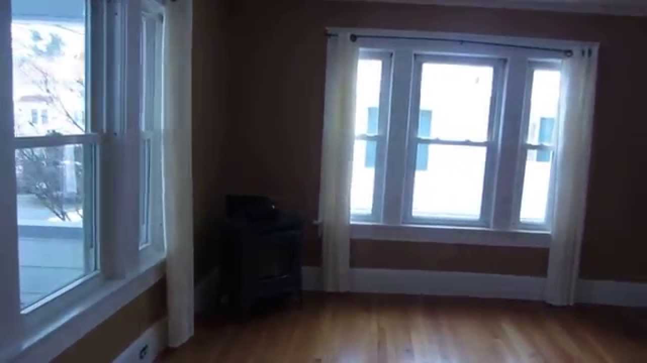 Marsh Property Management Renovated 3 BR 3 Bath Fairmount home 70