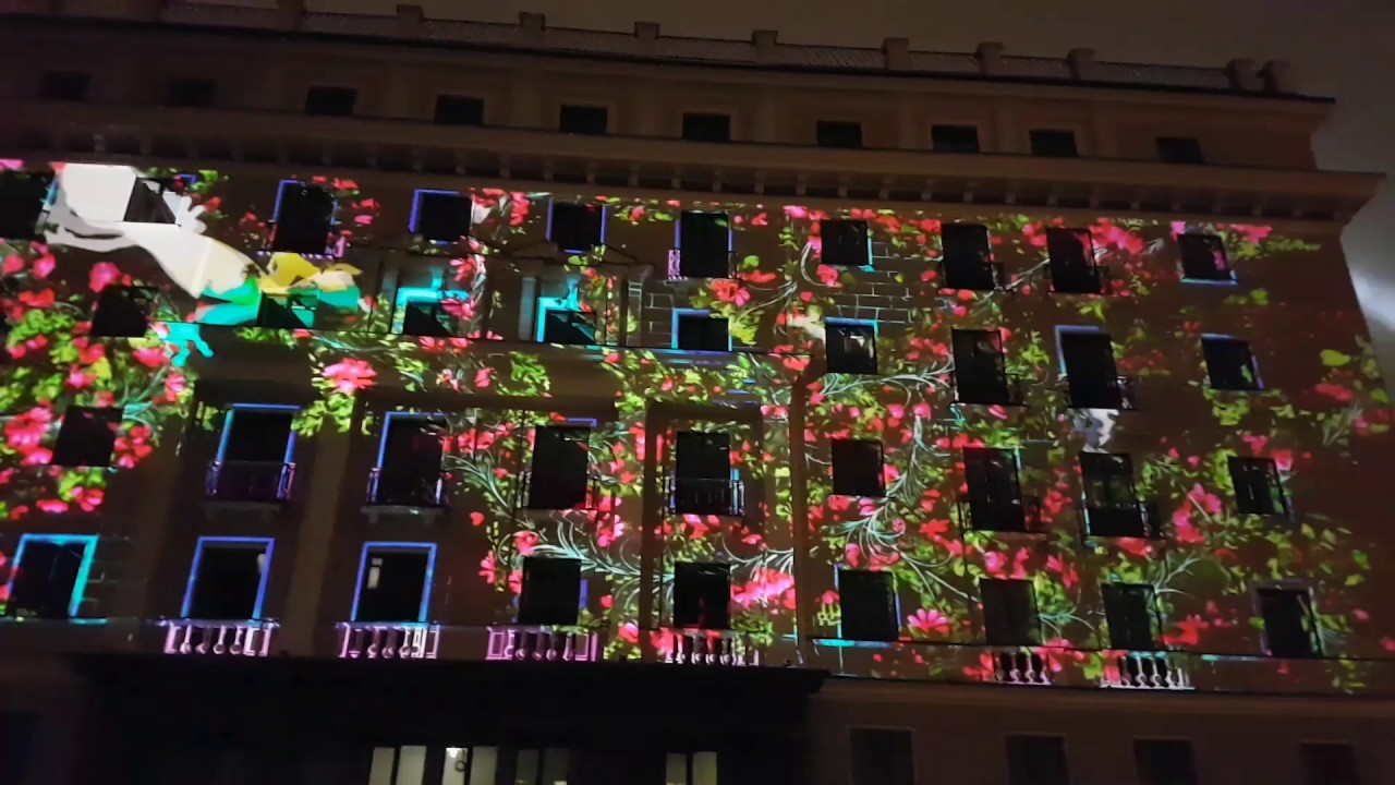 Light show in Riga. [17.11.16] - YouTube