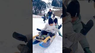 chanda chamke cham cham l sledge ride in Kashmir l #chanda #kashmir  #toungetwisterchallenge