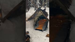 Winter Solo Overnight under Poncho Tent - Spoon Carving - Fried Bacon #bushcraft