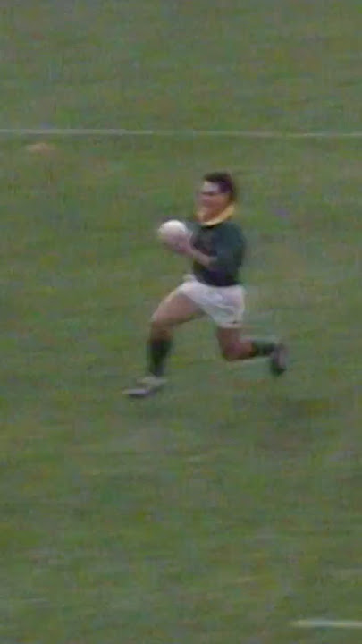 INCREDIBLE DUMMY PASS! Respect 👊 You ask, we deliver #springboks #allblacks #highlights