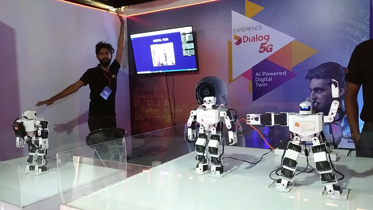5g robot at SLINTEC Exhibition