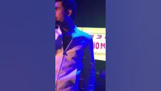 Jee Le Zara - Sanam Puri Performed live at Hard Rock Cafe