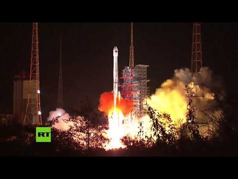 China lanza una sonda espacial para 'iluminar' el lado oscuro de la Luna