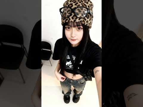 豹柄帽子×へそ出し🐆🖤強めがちょうどいい。#豹柄帽子#へそ出し#強め女子#クールコーデ#雰囲気#おすすめ
