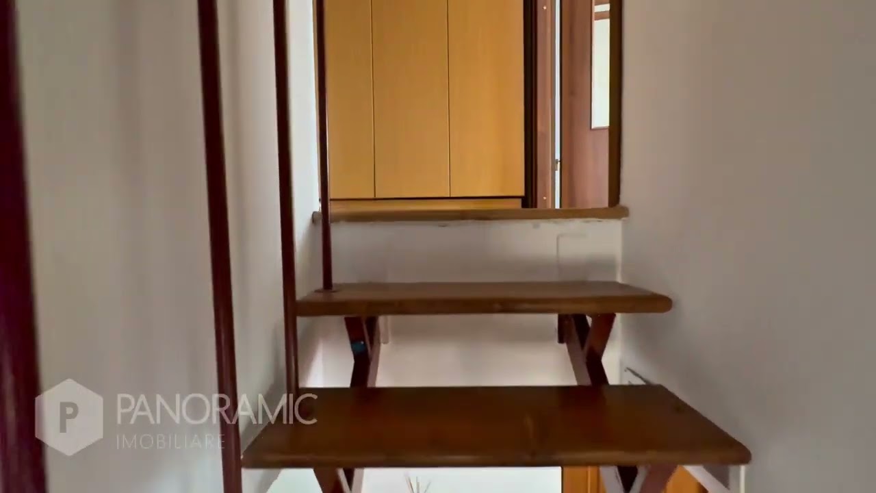 Apartament cu 4 camere pe 2 nivele - Baciu zona Regal