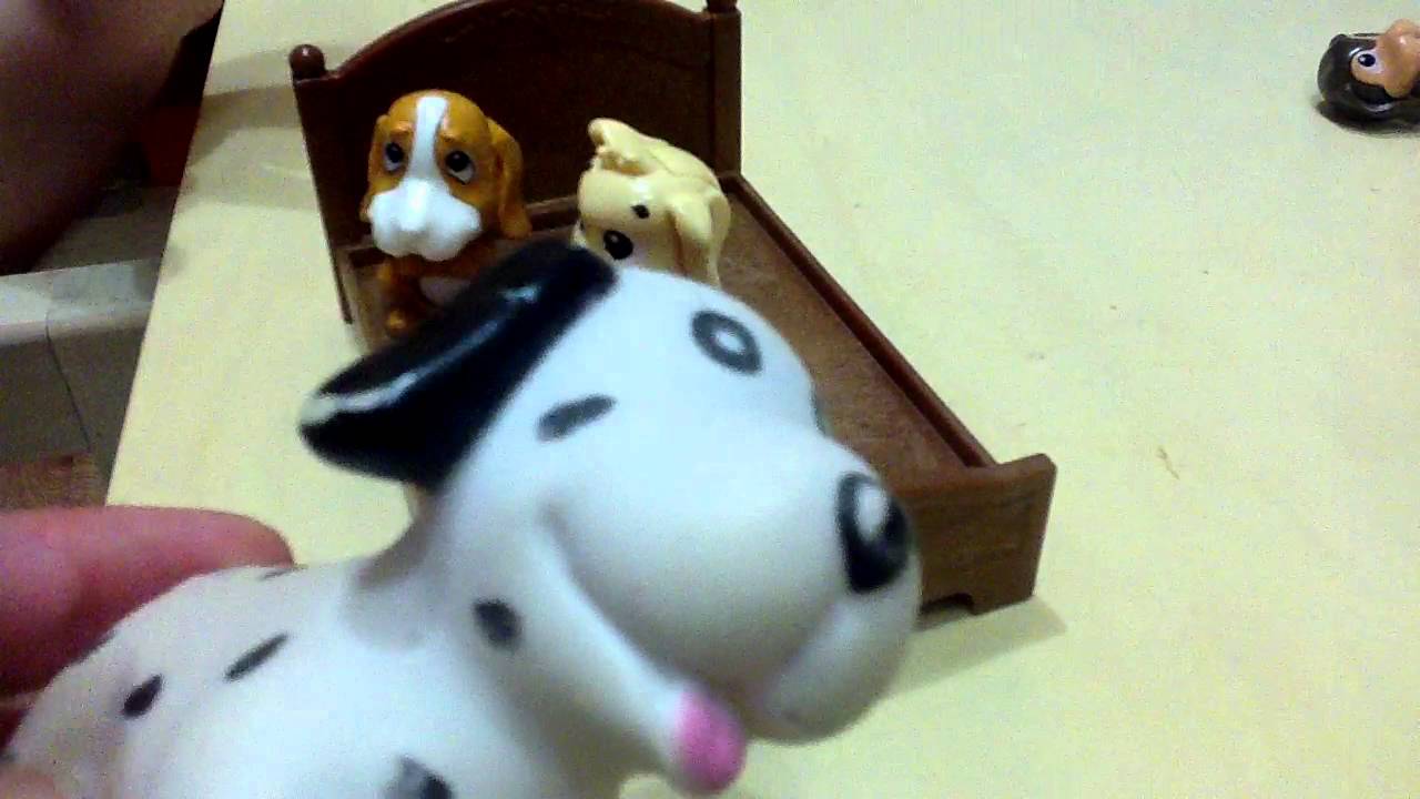 five little puppies jumping on the bed - YouTube