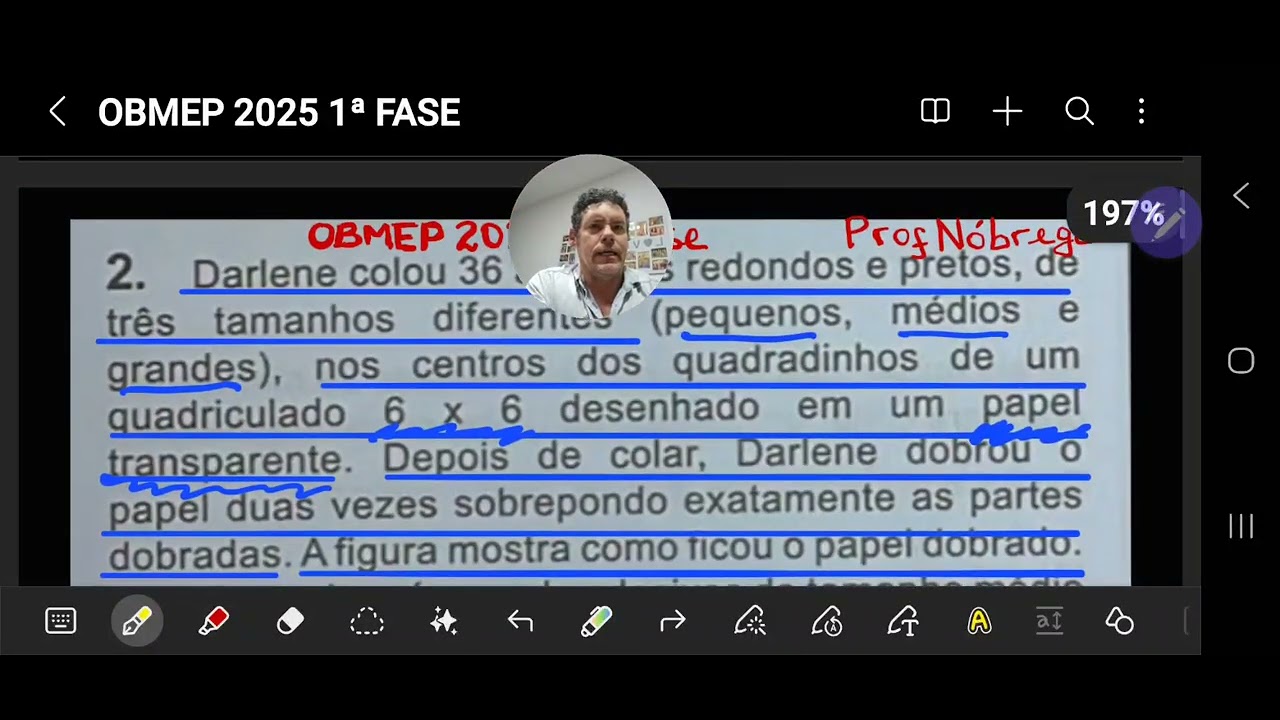 Darlene colou 36 adesivos redondos e pretos, de três tamanhos ...