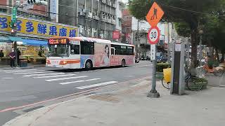首都客運 62路線 行經龍山寺 往東園 397-FM 大宇低地板公車 左轉處