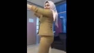 GOYANG TIK TOK JILBAB MONTOK PNS#tiktok