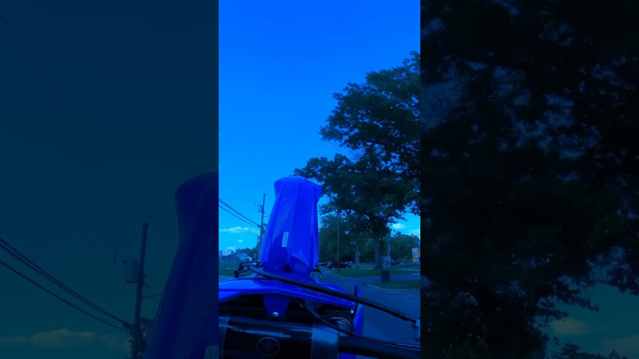 Wheeling a Yamaha yz125 