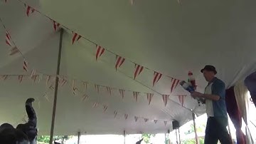 Juggling 5 clubs - Jonathan Austin #1