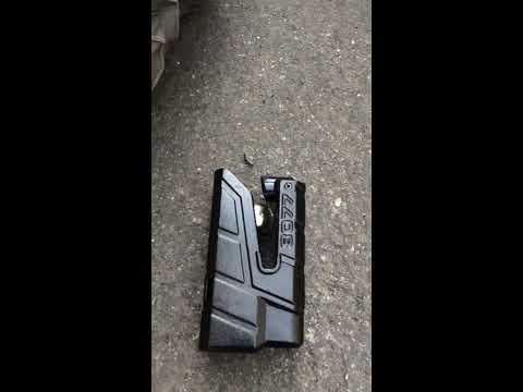 Video thumbnail: "BREAK ABUS GRANIT BIKE LOCK - GRANIT™ Detecto X Plus 8077 destroyed after 2:50" — hands-on review by Nasranej Kačer on YouTube