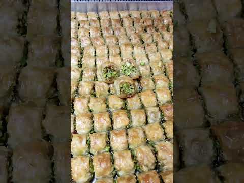 حلويات عربية سورية كول وشكور بالفستق        