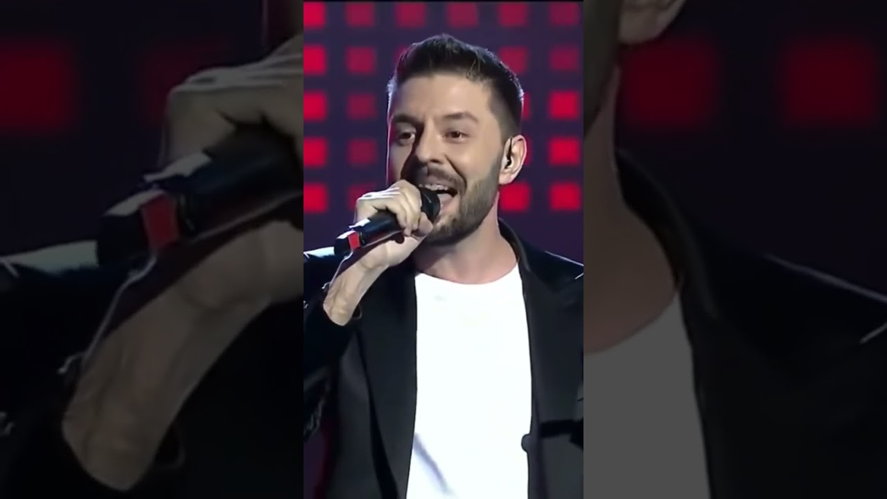 Michael Jackson clone himself before death,is this Michael Jackson,an amazing voice 