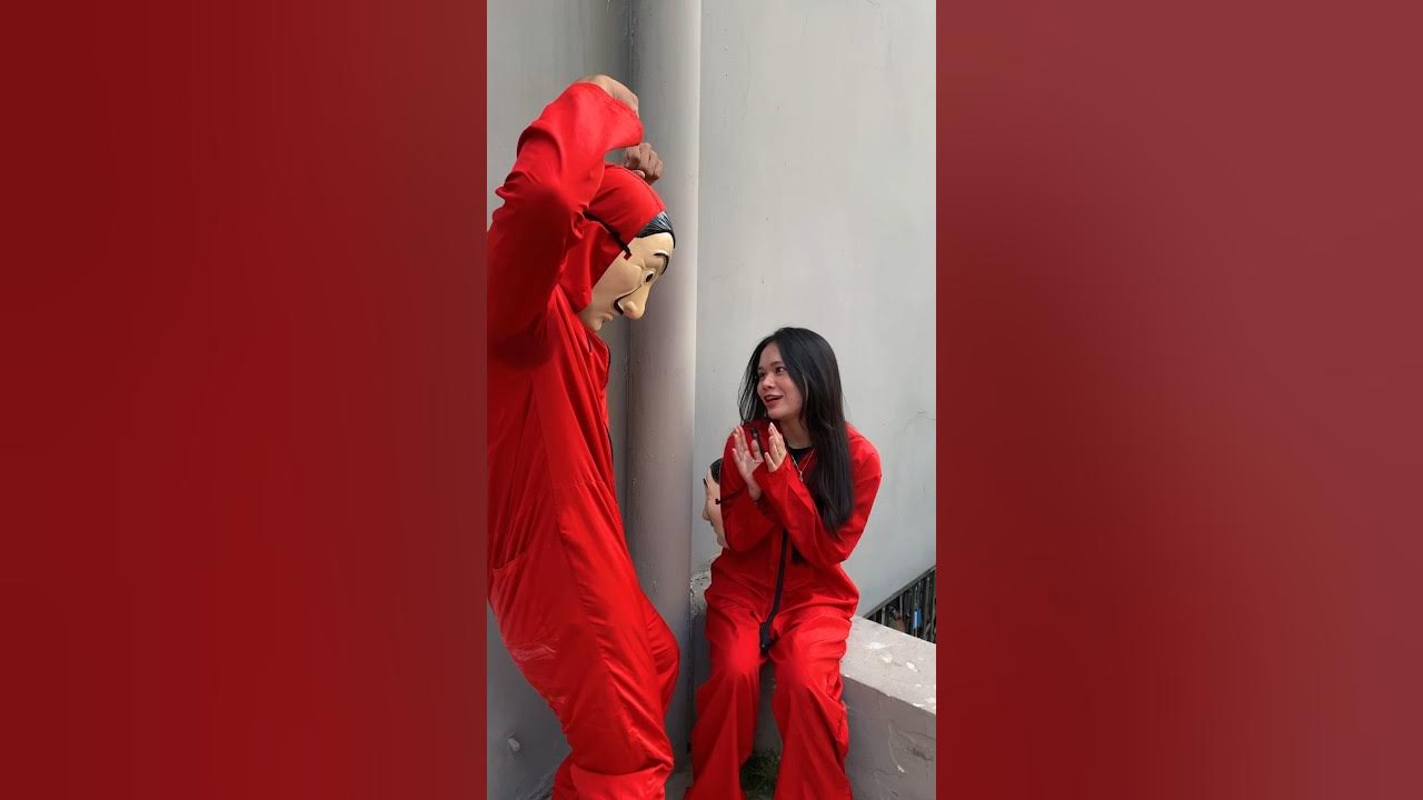 Money Heist vs Police 46 #moneyheist #parkour #police #escape #shorts #goguys Money Heist vs Police 46 #moneyheist #parkour #police #escape #shorts #goguys