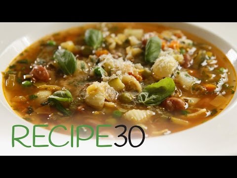 The best Italian Hearty Minestrone Soup