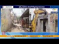 విజయవాడ కూరగాయల మార్కెట్లో ఆక్రమణల తొలగింపు | రోడ్డునపడ్డ వందల కుటుంబాలు