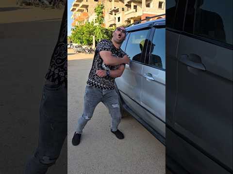 كان بدو يقلدنا بس ما قدر