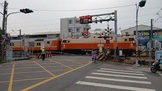 554次莒光號通過   2025/11/8