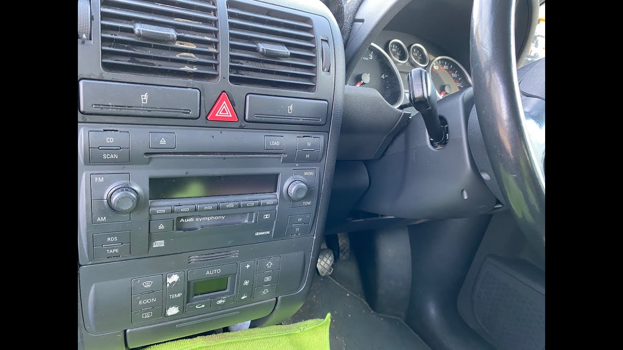 Audi A2 1999 - 2005 radio removal & double din screen refit guide