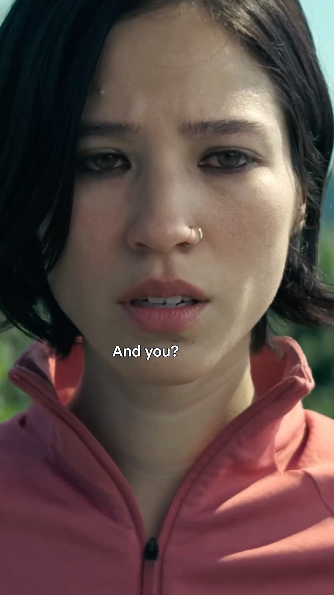 Keep your eyes WIDE open, because DON’T MOVE premieres this friday #netflix