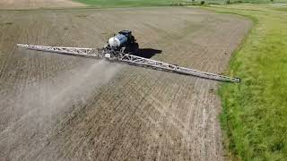 RBR VORTEX SPRAYER spraying 15 GPA on beans S. Illinois. ( same chassis as vector)