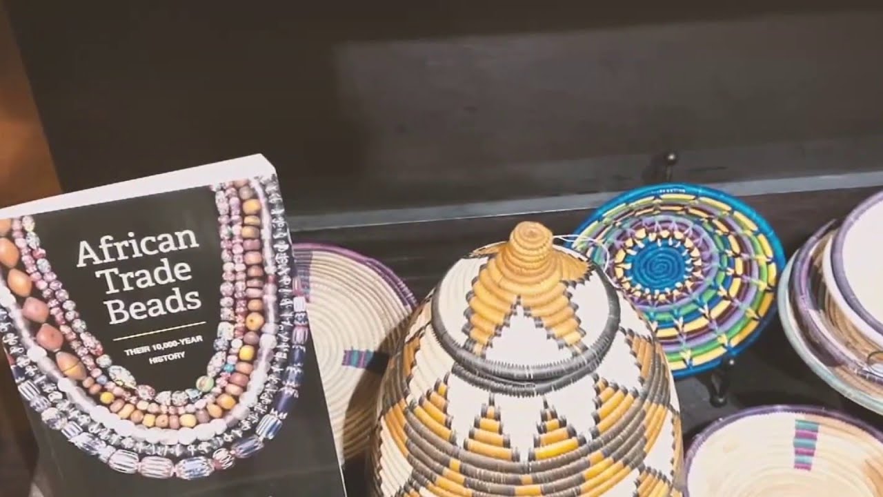 アフリカンアート　廃材リサイクル　クマロファミリー　ミュージアムショップ Handmade gifts from the Museum of African Art | NBC4 Washington