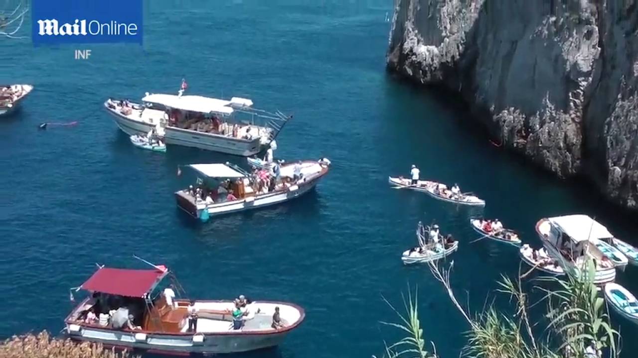 Mariah Carey and James Packer enjoy a yacht ride around Capri