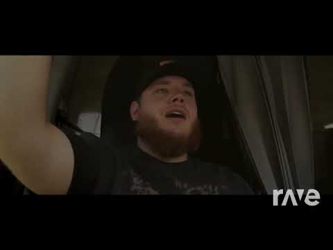 She Combs The Best Of Me - Luke Combs & Its Clippz | RaveDj