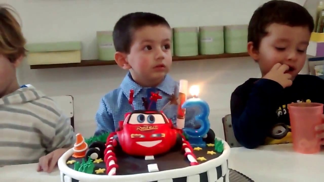 Cumpleaños feliz Santi 3 años  Cars en el Jardín