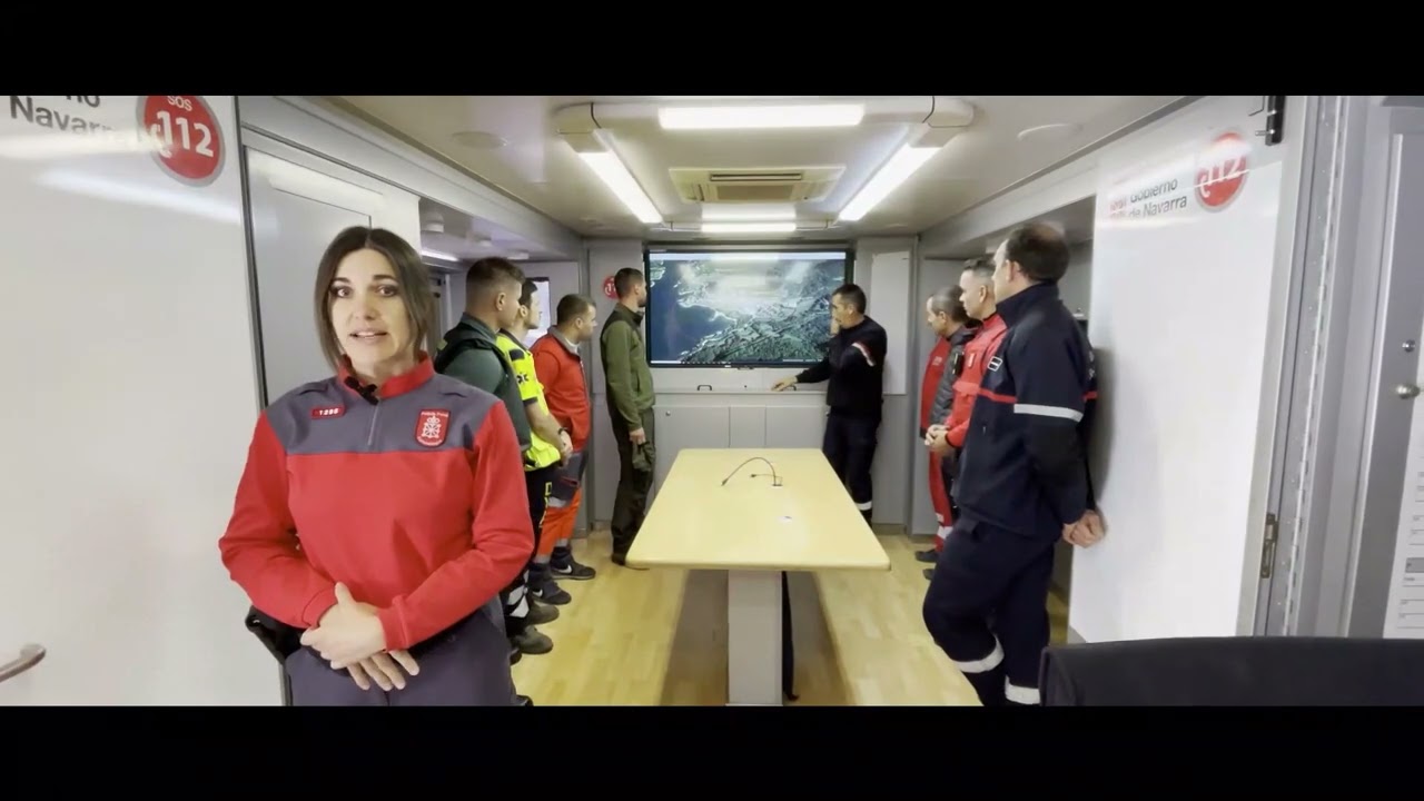 Simulacro de búsqueda de persona desaparecida en escenario real.