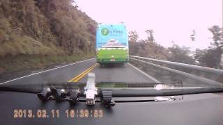 2013/02/11 台9 線 遊覽車夾機車