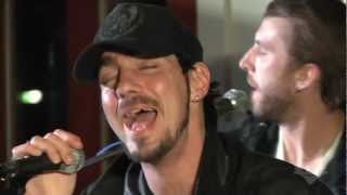 Three Days Grace - Pain (Live at the Fox Uninvited Guest) Resimi