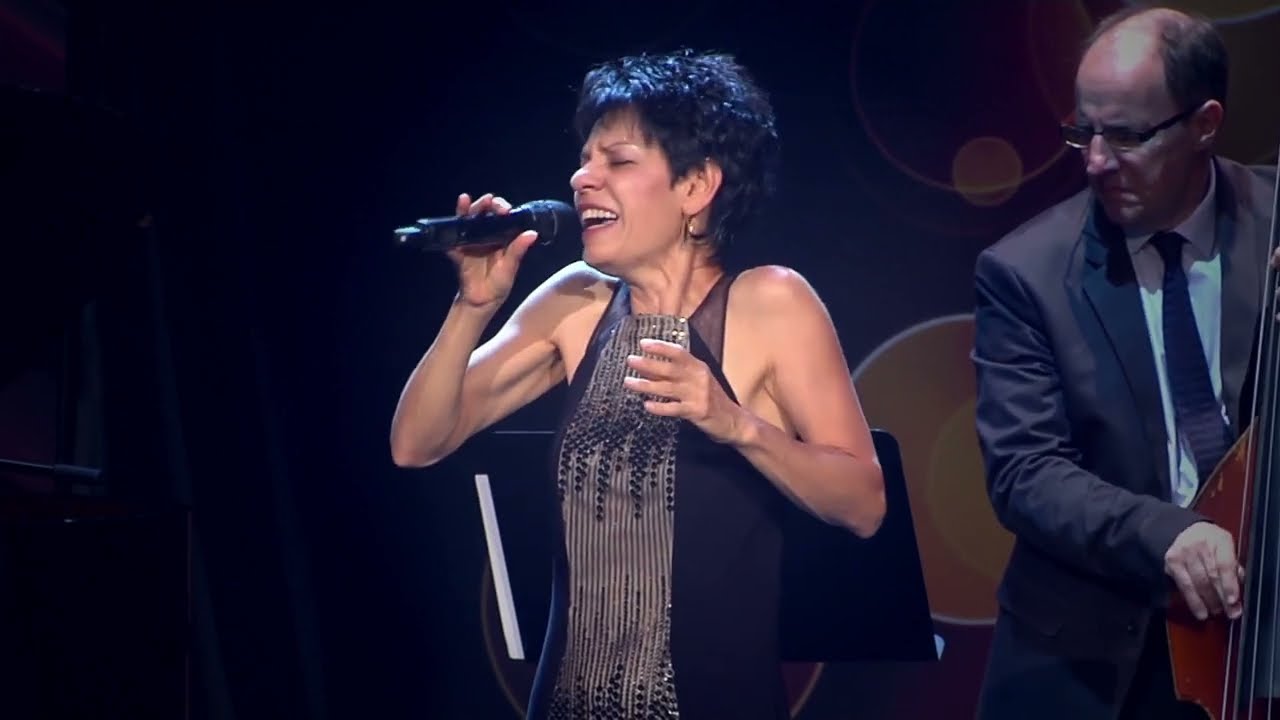 Datevik Hovanesian - Dunen Hourinis (Sayat Nova)