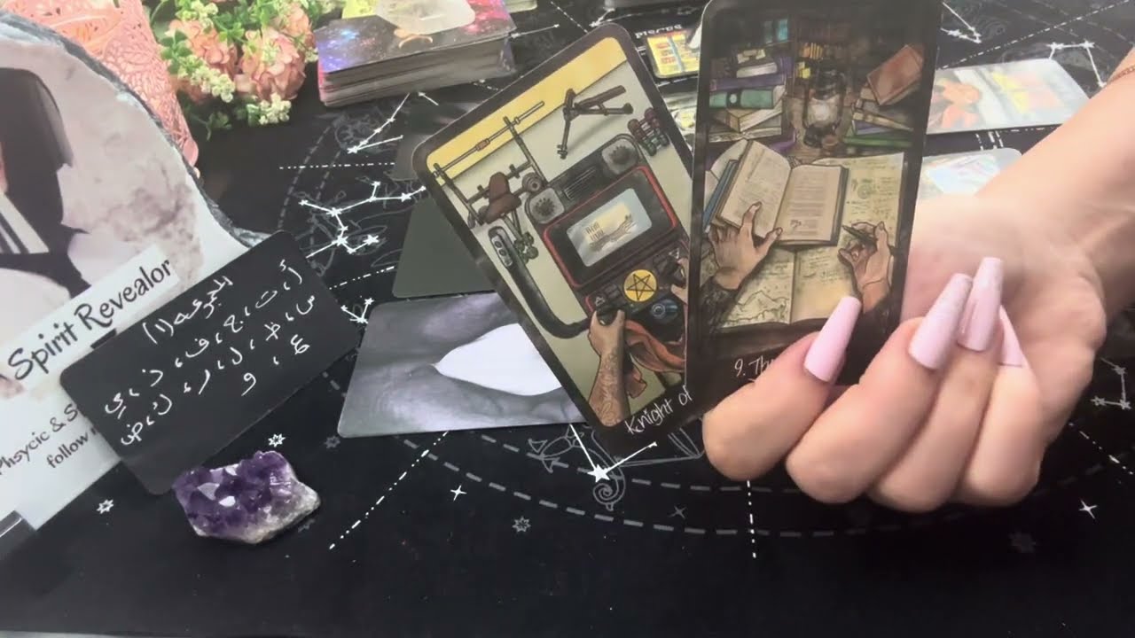 ضع شخص ببالك اعرف احساسه عندما يفكر بك🥹لماذا يخفي مشاعره عنك!ندم على تفويت فرصته معك!خظواته نحوك!