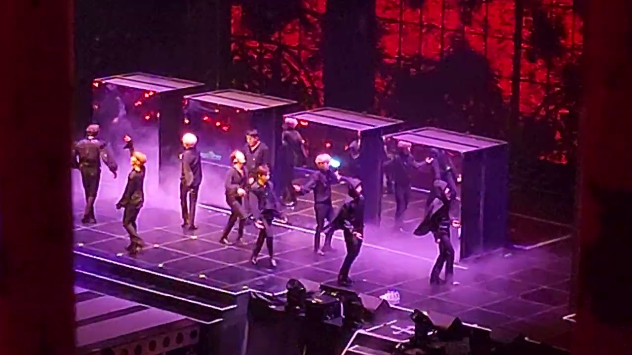 Super Junior - Burn the Floor, Ticky Tocky, Paradox, Mystery (230416)