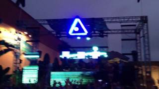 Madeon - Secret Weapon (The Whip) vs. L'Amour (Bingo Players) - HD - WaveHouse SD