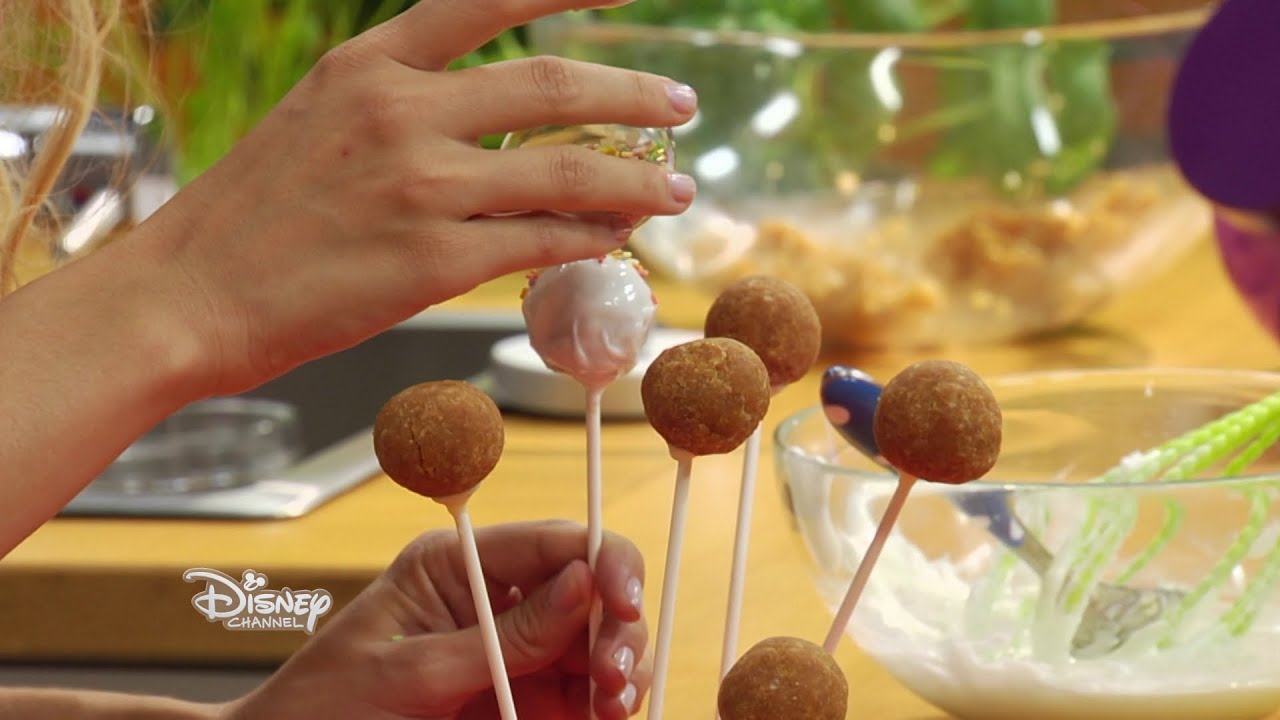 Violetta : Les Recettes d'Angie - Cake Pops