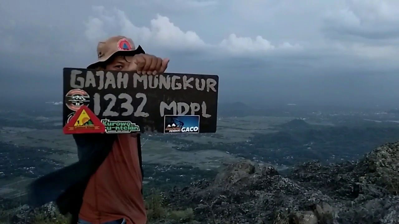 Download 4600 Gambar Gunung Gajah Mungkur Paling Baru 