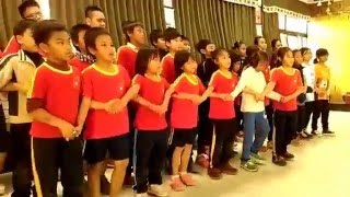 1041229屏東縣青葉國小學生演唱魯凱族古謠