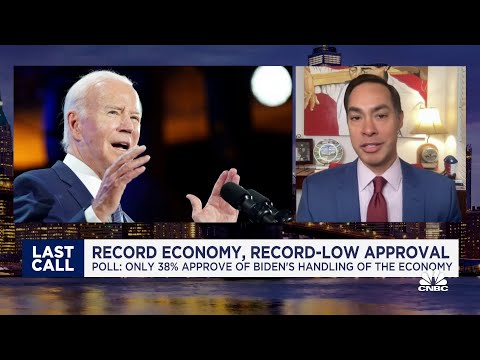 People are not yet feeling the impact of economic progress, says Fmr. HUD Secretary Julián Castro Episode cover