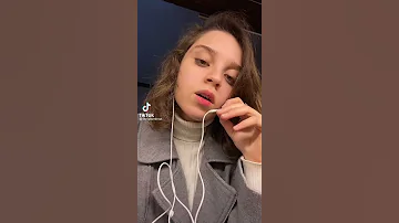 ي من هواه اعزه واذلني كيف الطريق الي وصالك دلني 