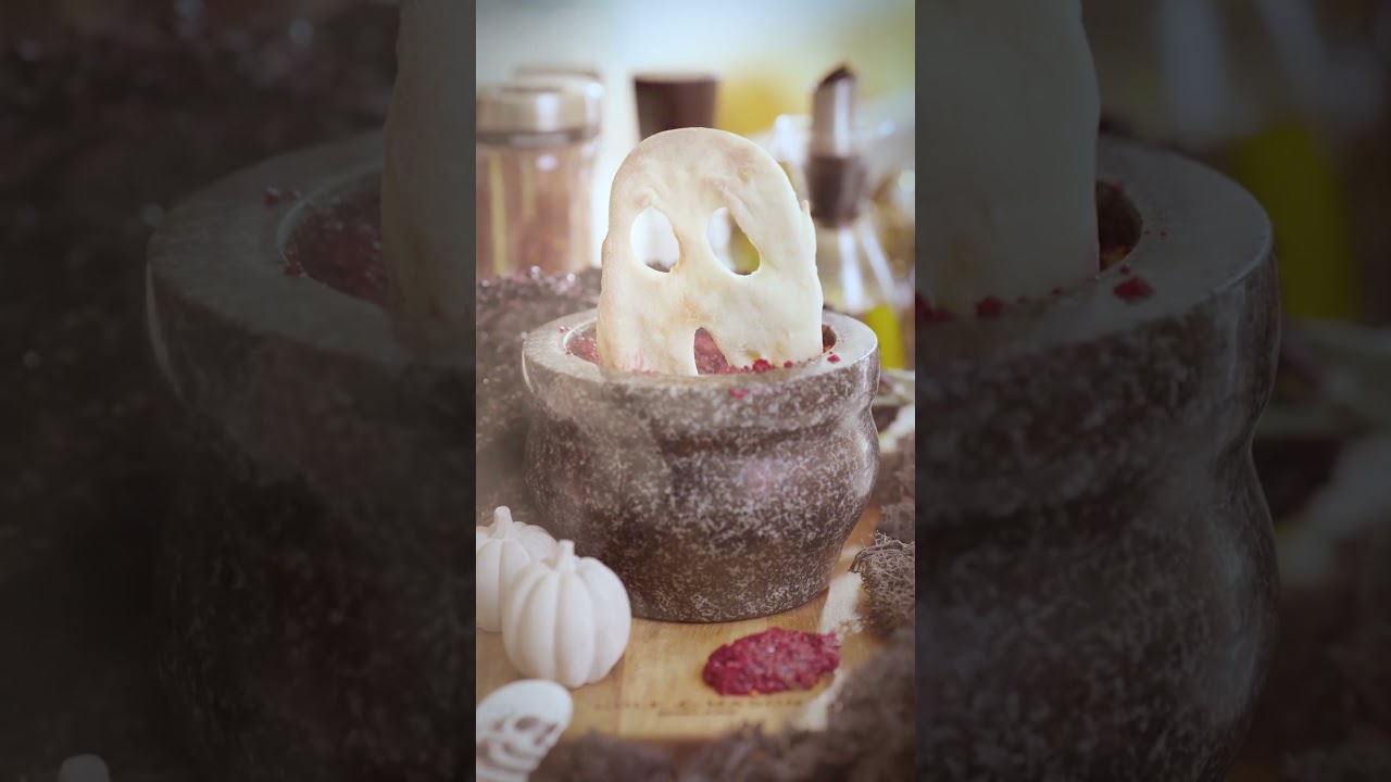 Pestle & Mortar Halloween | Cole & Mason