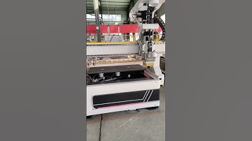 Automatic tool change function CNC cutting machine sold at super low price.#atccncrouter#cncrouter