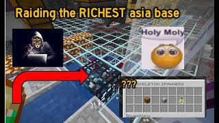 Raiding the RICHEST asia base on the donut SMP (100+ SPAWNERS)