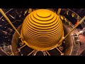 This is how this Tuned Mass Damper controls vibration on buildings.