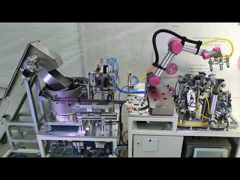 Gummitüllenmontage mit Universal Robots